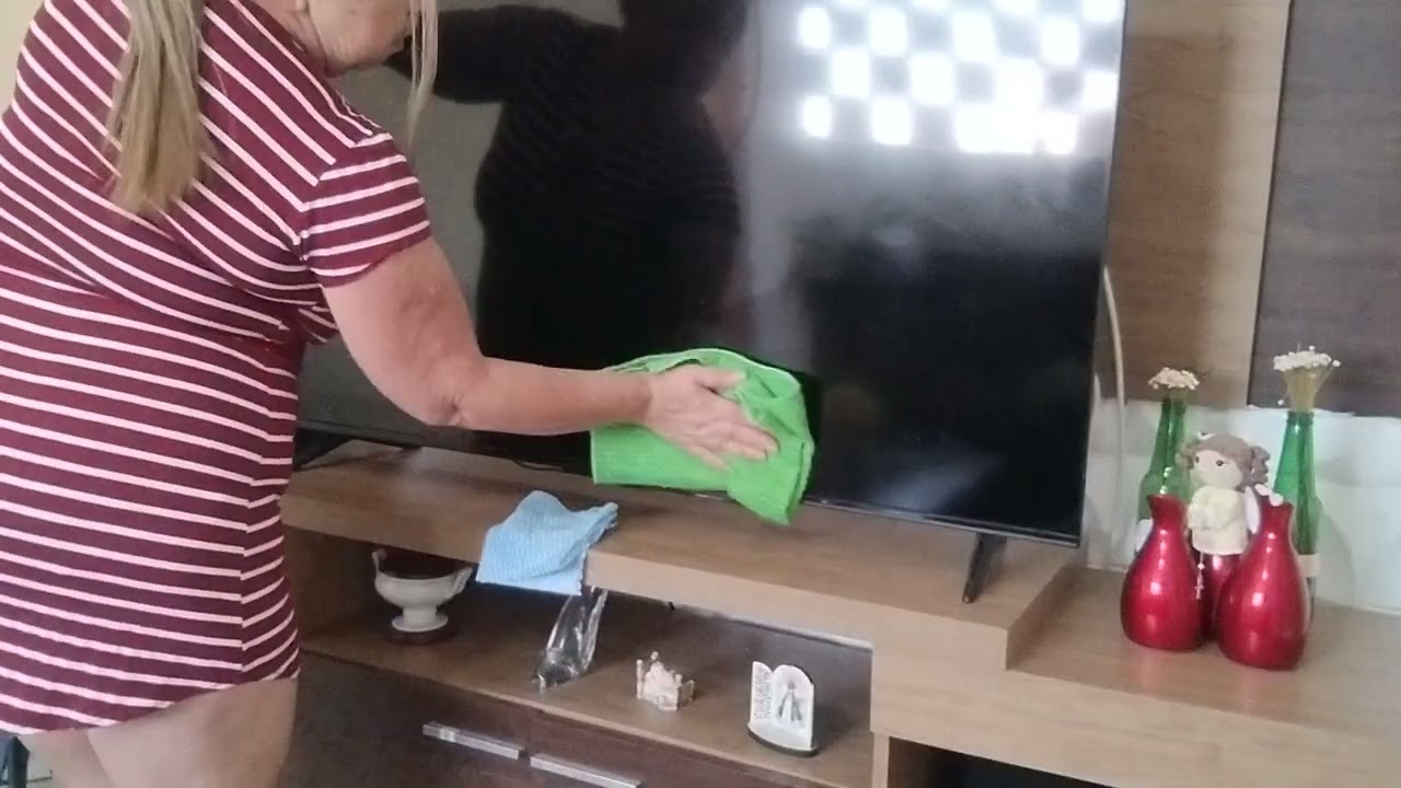 Limpando a tela da TV