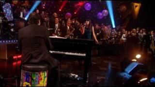 Lily Allen - The Lady Is A Tramp (Jools&#39; Annual Hootenanny 2008)