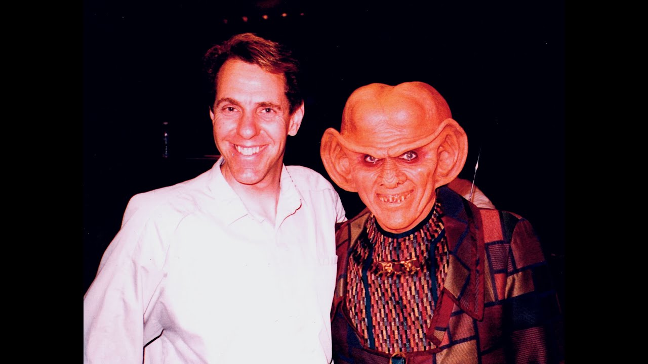 Автор сценария эпизода «Звёздный путь: Далеко за звёздами» для сериала «Академия Звёздного флота».