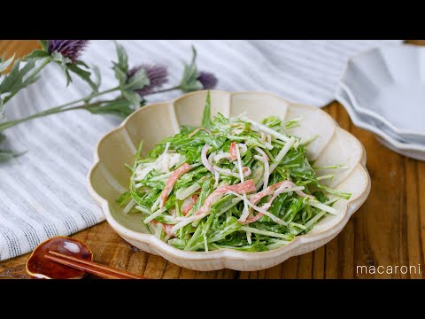 【水菜とカニカマのごまマヨサラダ】シャキシャキ食感！簡単サラダレシピ♪｜macaroni（マカロニ）