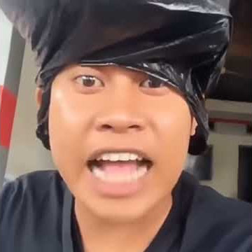 BOOMERANF CHEKK DANCOK