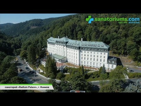 Video: Dab Tsi Sanatoriums Muaj Nyob Rau Hauv Crimea