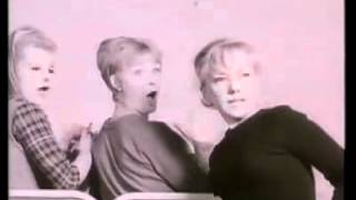 Hamlet Cigars 'Laundrette' TV advert