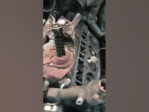 Ford F250 6.0 powerstroke head gasket job - YouTube