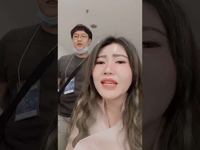 Via Vallen (@viavallen) archived Instagram live stream from October 24, 2020