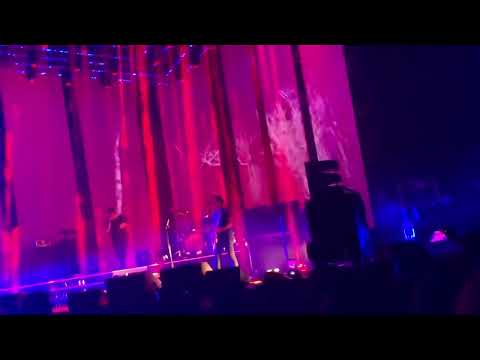 Deftones-Be Quiet and Drive (Far Away) live at the moda center 2022