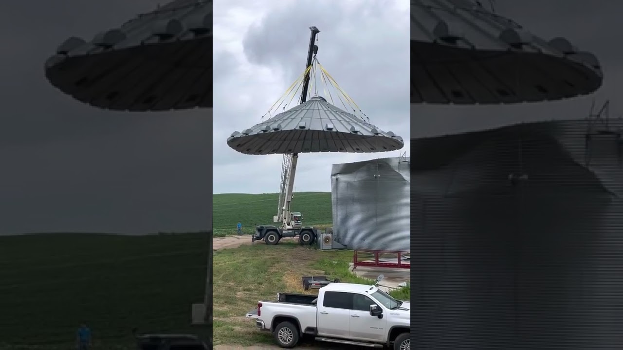 Removal of damaged grain bin roof