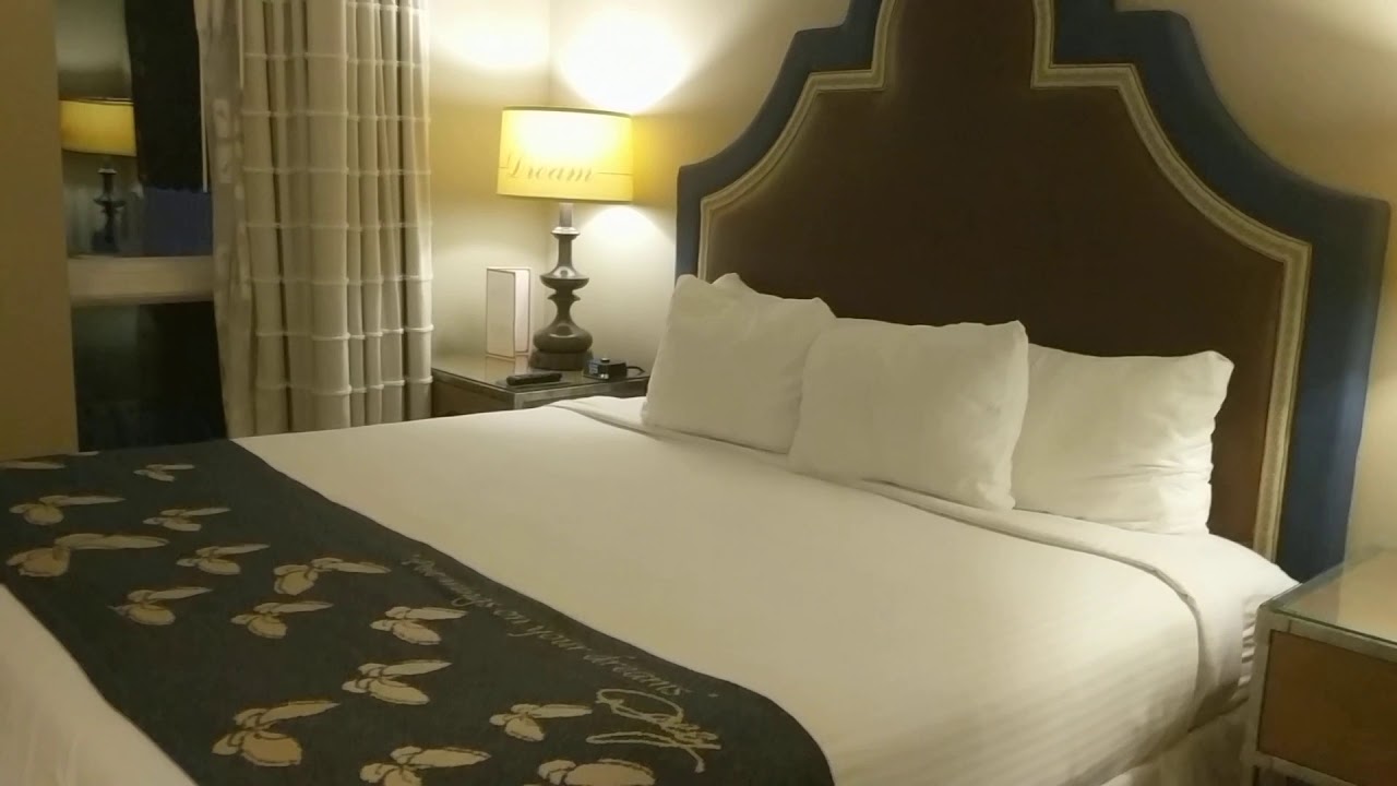 Dollywood Dreammore Poolside Suite YouTube