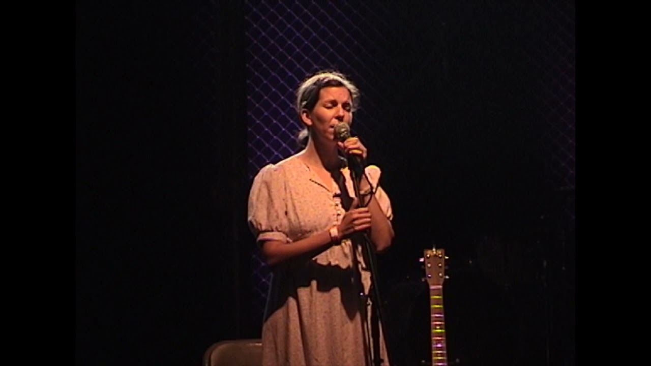 Rosie Thomas at Cornerstone 2007