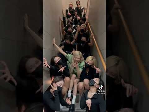 Rosé Sings On The Ground A Cappella With Her Dancers