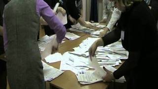 видео Непосредственный подсчет голосов избирателей