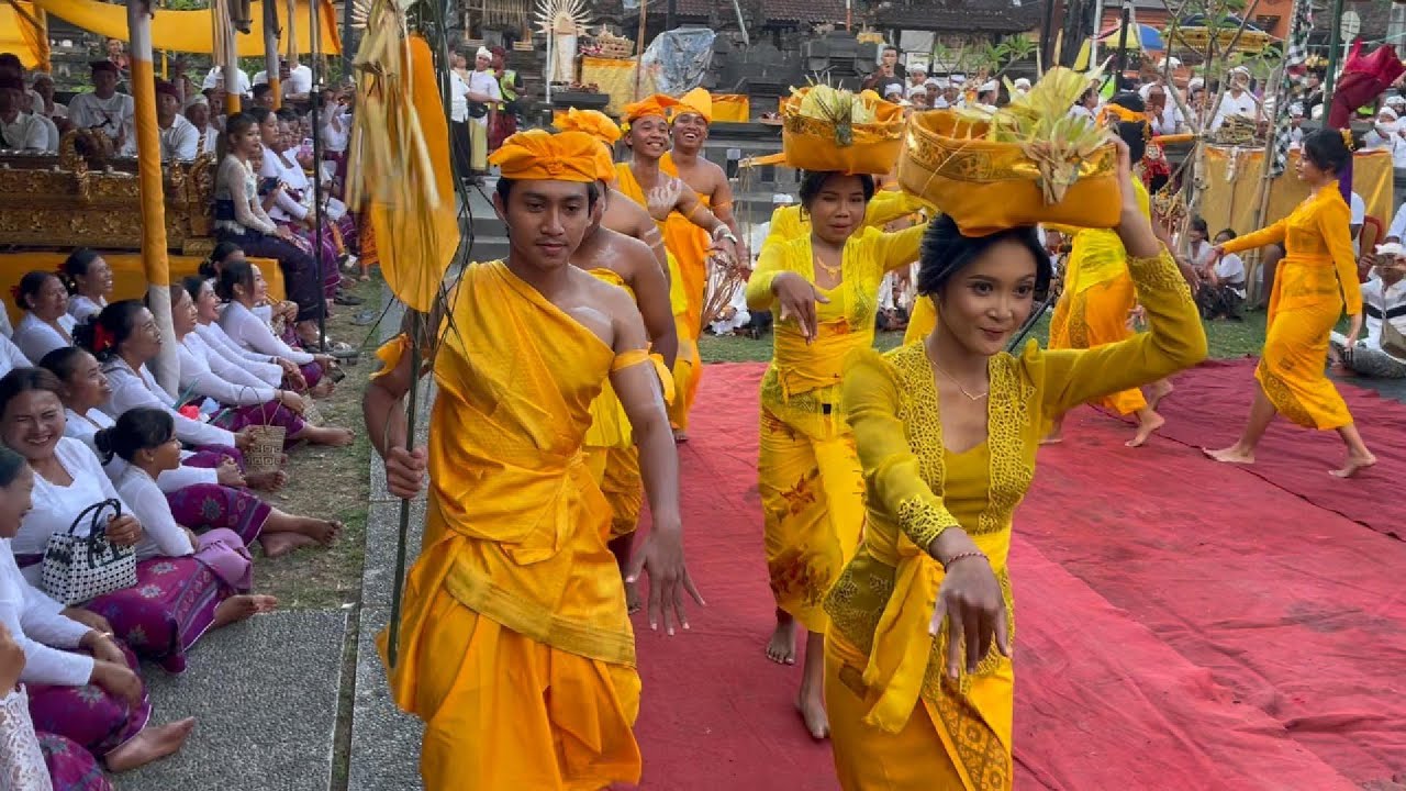 MEJENUKAN || NYENUK RING PURA SAMUAN TIGA DESA ADAT SAMUAN TAHUN 2025