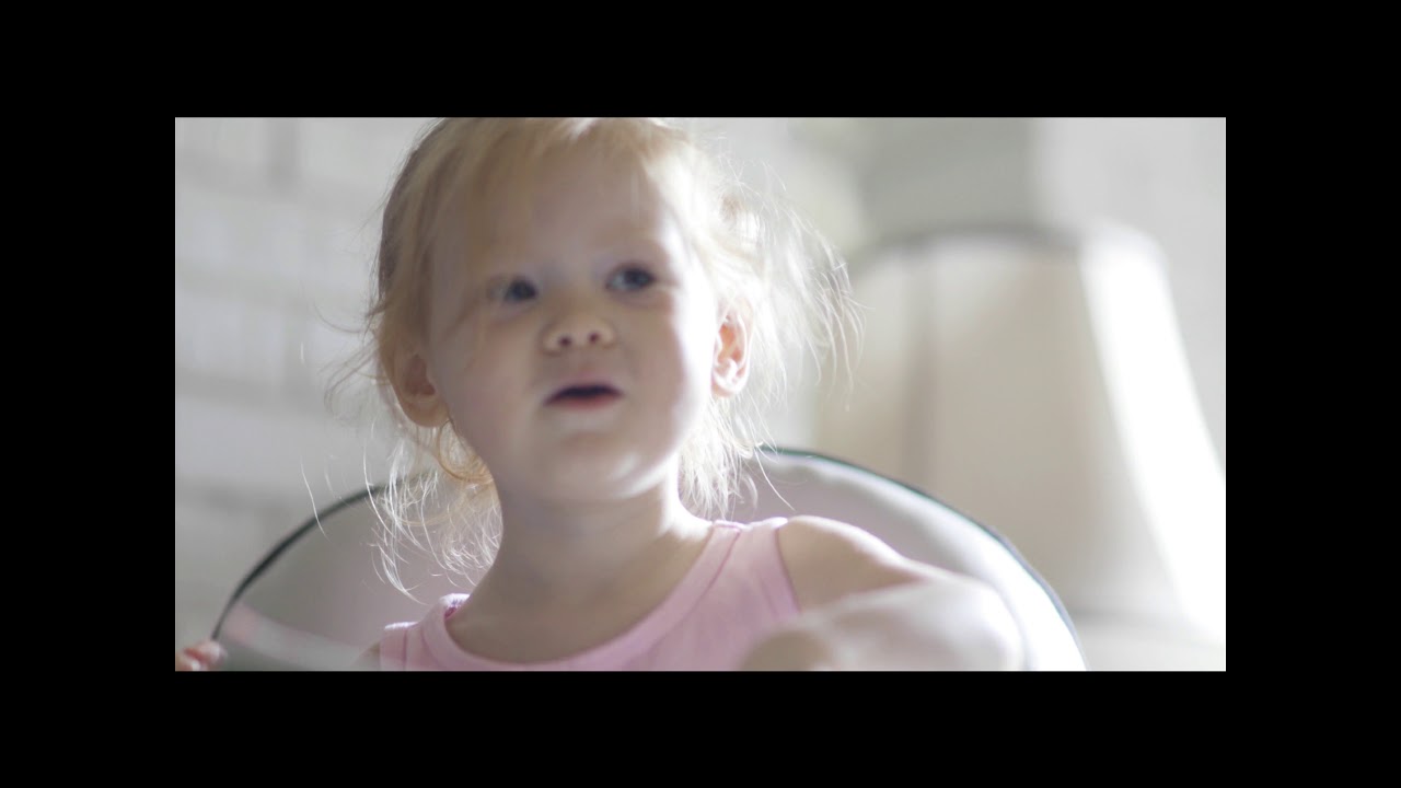 Entonces y ahora, aquí y allí, siempre colegio.