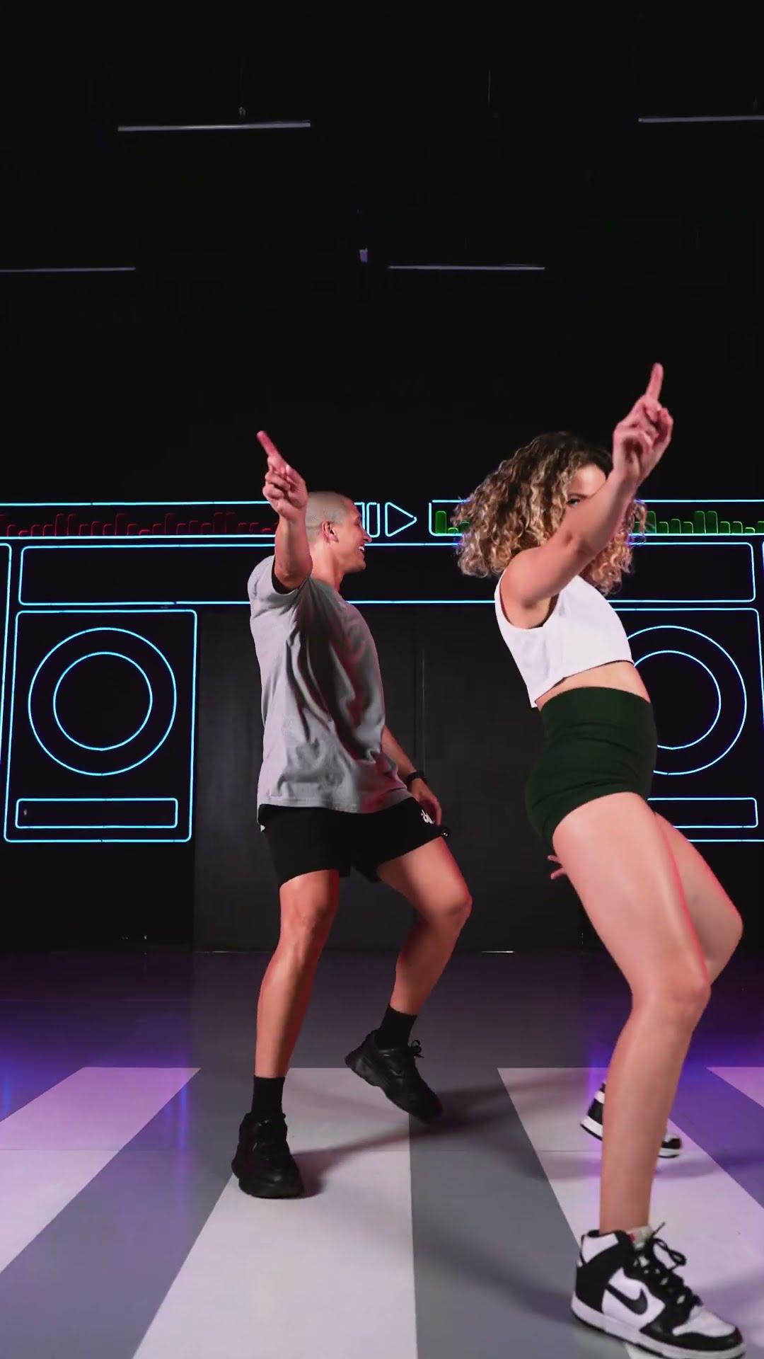 Tu é fiel porr@ nenhuma! ? | FitDance