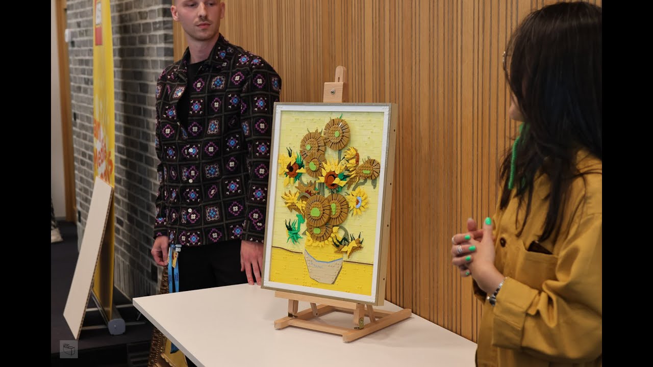 LEGO 31215 Sunflowers Reveal