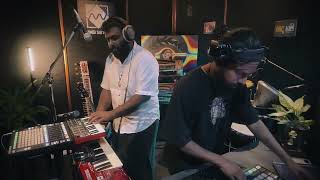 MINDLOOPS Exclusive Studio Live Session (Ep 01) #CEYLONDEEP #livesession