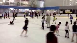 スケート 東京代々木で観る 滑る 調整さん