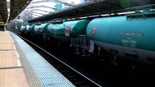 EF210-133号機　5561レ　関内駅通過
