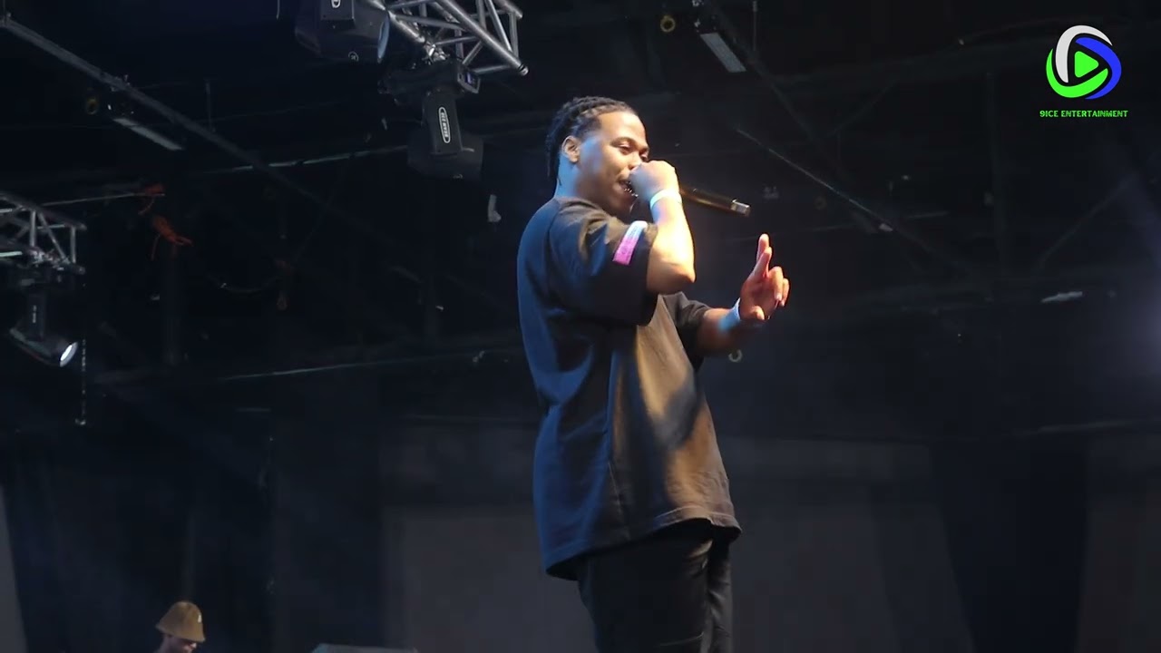 Usimamane live at Emtee's One Man Show 2025