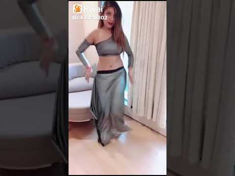 Beautiful sexy lady doing sexy Belly dance || Sexy Dance