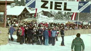 Alpine Athletes Discuss the Hahnenkamm Race in Kitzbuhel | ISOS014