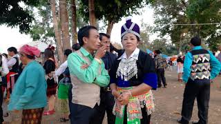 Xia Lauj Thiab Kum Xyooj Kwv Txhiaj