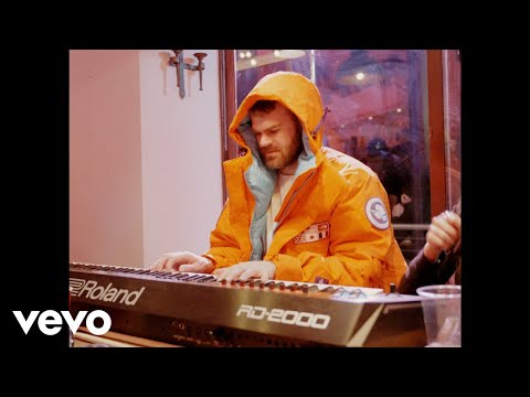 The Chainsmokers - High (Friends & Family Edition - Live From Alex's Kitchen)