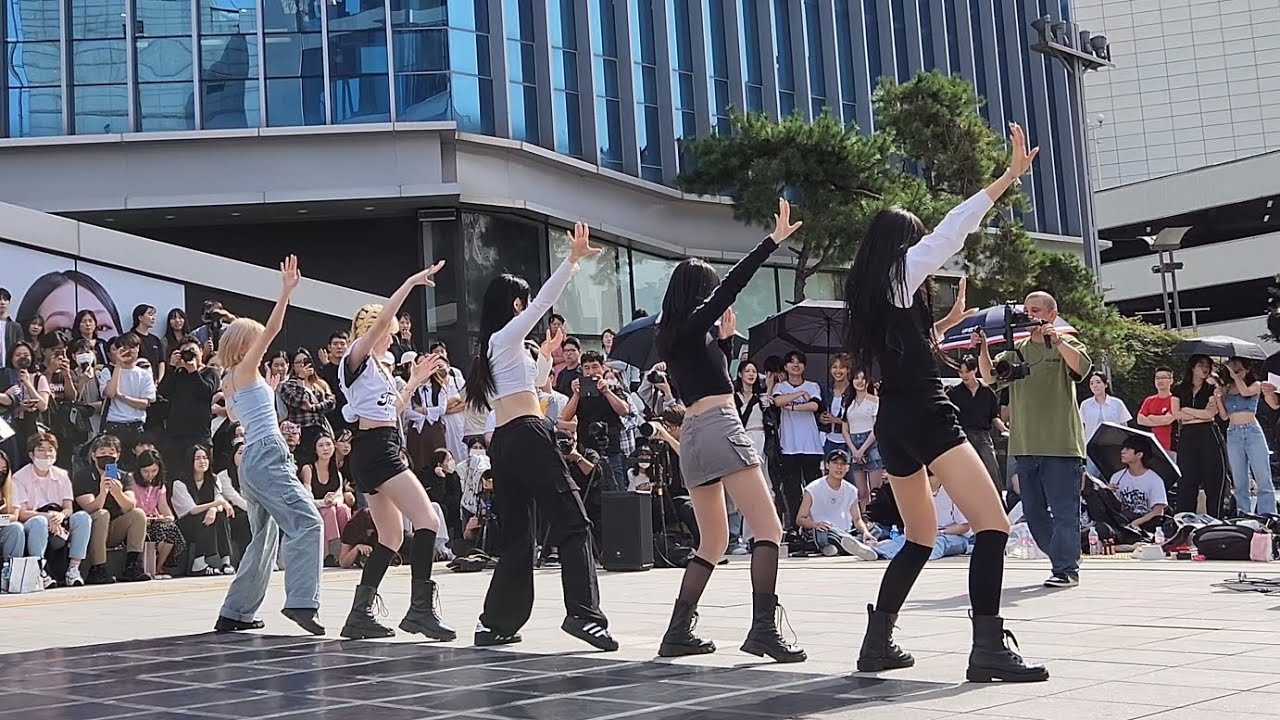230923 ARTBEAT 아트비트 신촌스타광장 버스킹  뉴진스(newjeans) - 슈퍼샤이(super shy) SIDE CAM