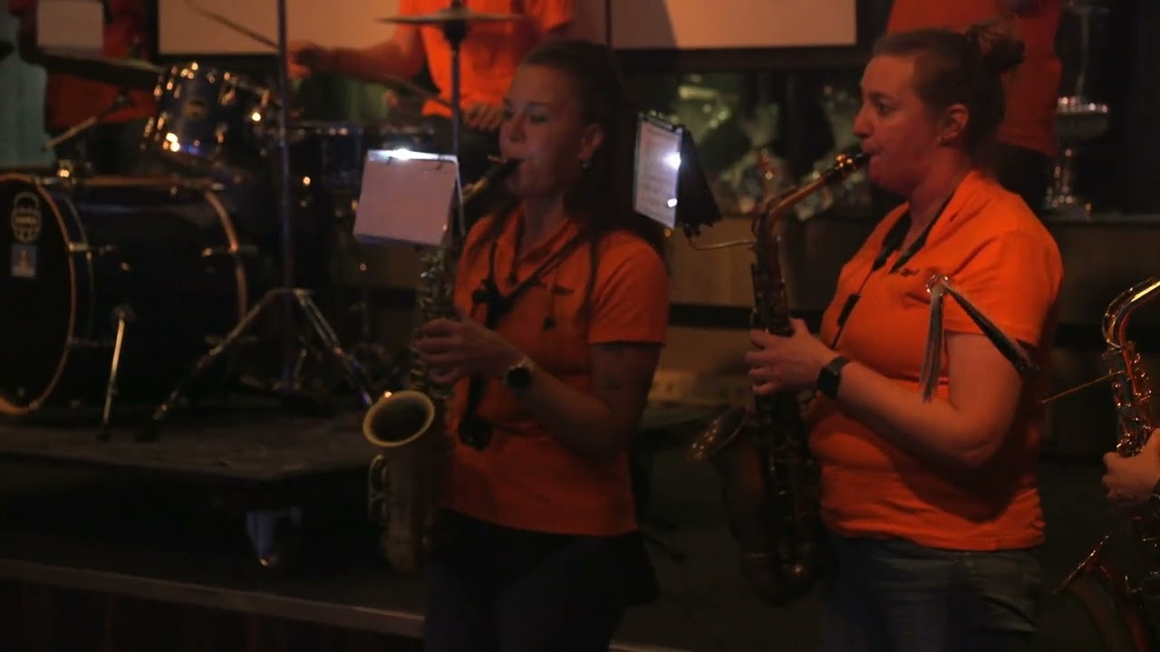 De Rausdouwers Haarlem  Set 2 Bloaosavond 2025 Dweilorkest Iaadoeje 18 oktober 2025 Heemskerk