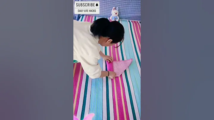 5-minute crafts clothes folding: 13 #diyideas  #dailyhacks  #youtubeshorts   #shorts