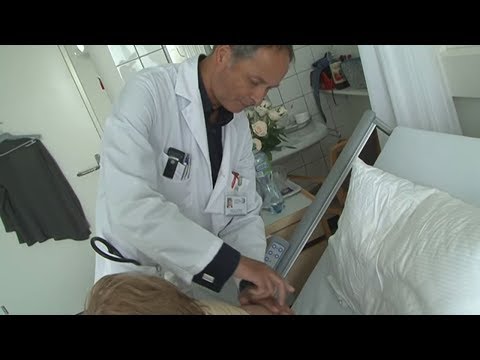 Video: Risikofaktoren Für Krankenhausaufenthalte Mit Lungenentzündung Und Influenza Bei Bewohnern Von Langzeitpflegeeinrichtungen: Eine Retrospektive Kohortenstudie