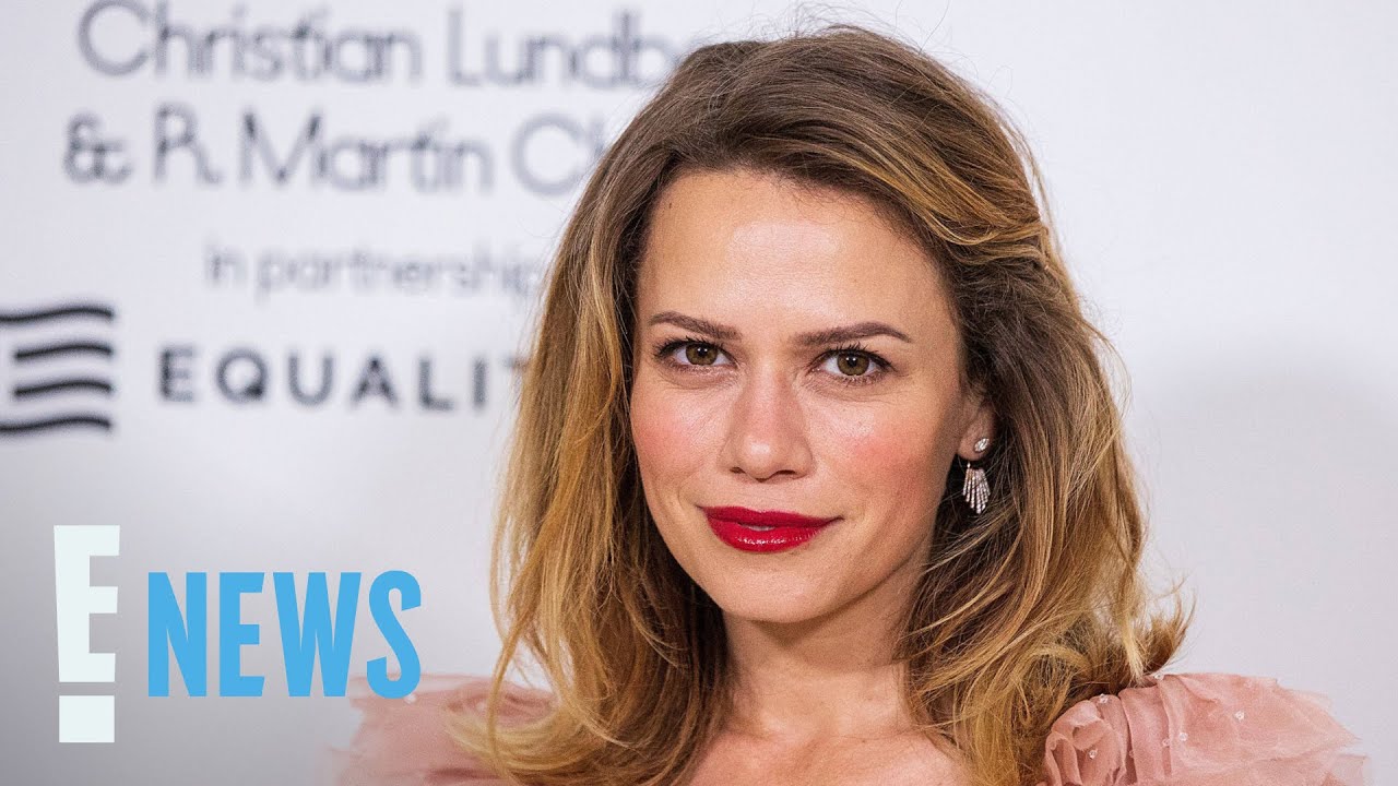 Bethany Joy Lenz and Paul Johansson Share Offscreen Kiss - Drama Queens Podcast Reveals