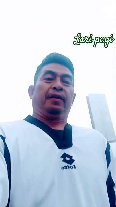 RHOMA IRAMA LARI PAGI MEMANG PERLU TP JGN LUPA SEMBAHYANG DULU