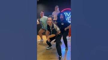 Thumbnail of Burnaboy ft Nicki Minaj -city Boys (music video)