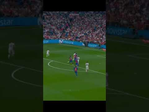 ميمز خفيف على هدف ميسي ضد ريال Shorts