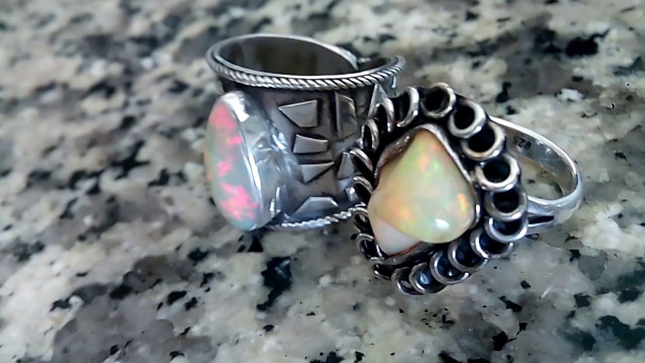 Anelli in argento 925 con opale etiope naturale