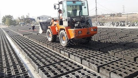 Yemen Zenith 913 Mobile Hollow Block Machine -Block Quality Testing