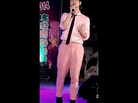 2014/9/26 嚴爵 打噴嚏