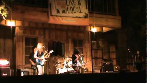 "Read Between The Lines" by KSM - Six Flags 2010 - Charmed and Dangerous (Night)
