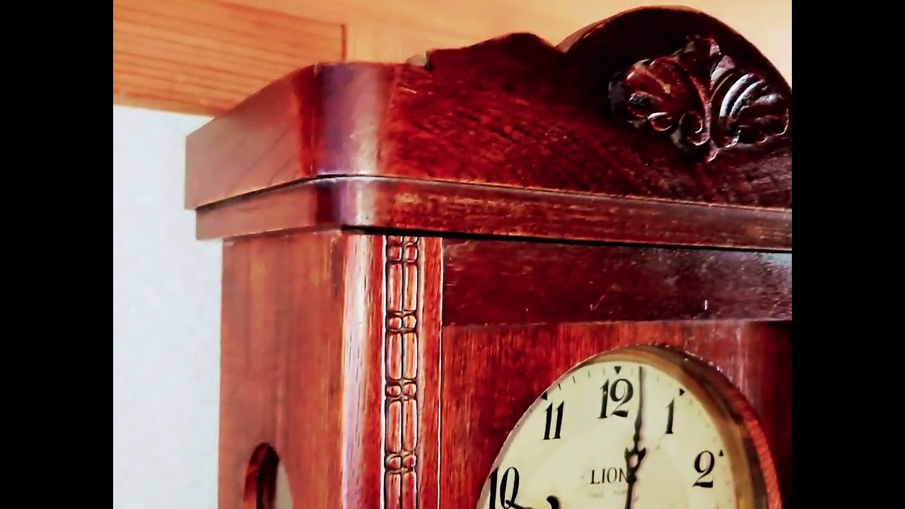 MEIKOSHA時計 LION印 宮型ゼンマイ振り子時計 - YouTube
