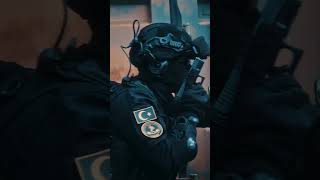 Dan Siyah Giyen Adamlar Gizemli, Cesur Ve Her Zaman Göreve Hazır Paylaşımı