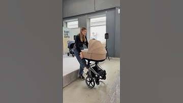 А вы знали, что Cybex Priam так умеет? 😇