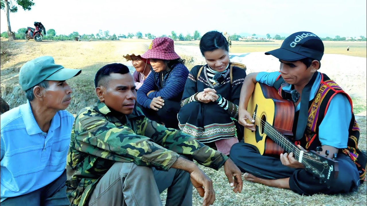 Yong nưi & neh bôm - DUA TA ɃĬ RŎ PƠ KLAIH | siu lan