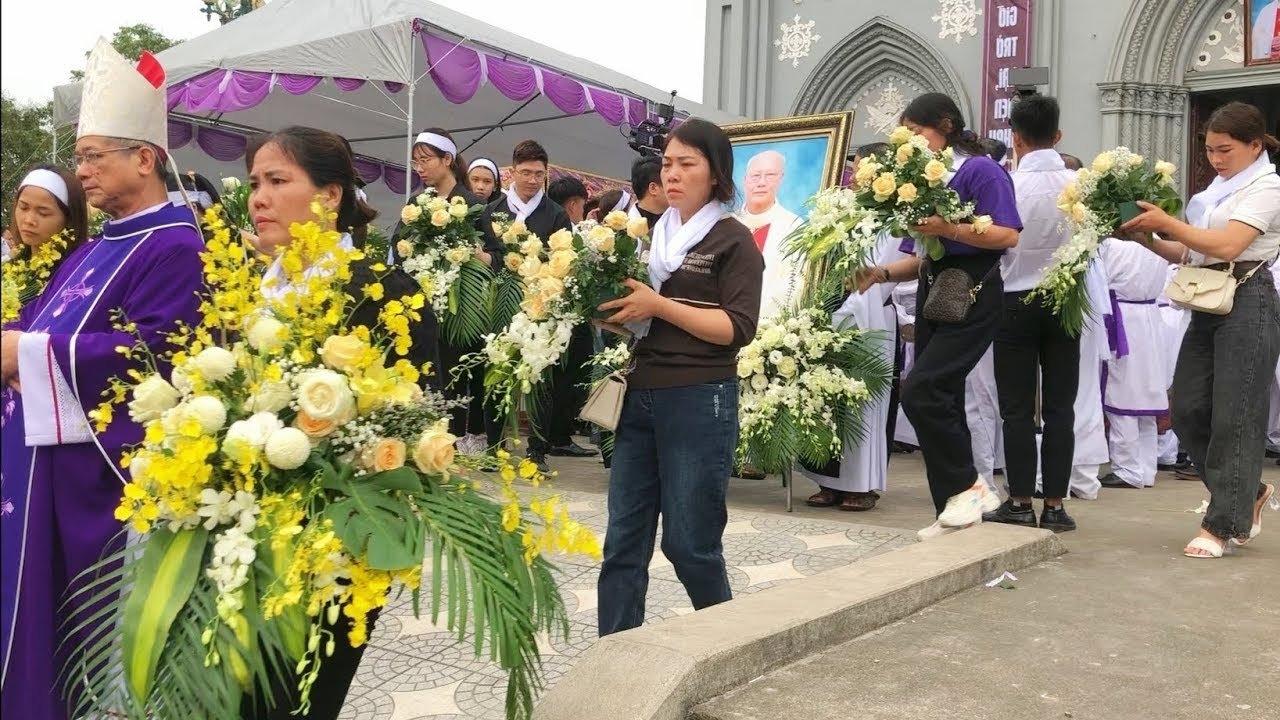 Ngày An Táng Cha Cố Giuse Trần Đức Tâm Giáo Phận Bùi Chu Tại Nhà Thờ Giáo Xứ Xuân Thủy 
