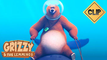 🐋 Submarine chase 🐻🐹 Grizzy & the Lemmings / Cartoon