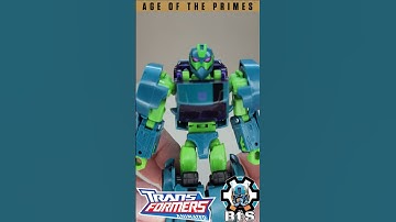 Transformers Age of the Primes (Animated) Fugitive Waspinator (Wasp) Transformation! #transformers
