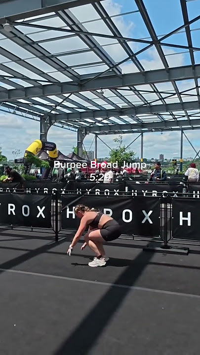 FIRST HYROX EVERRR at 1:25:22 !!! Wow I learned so much yesterday that I’m already excited about