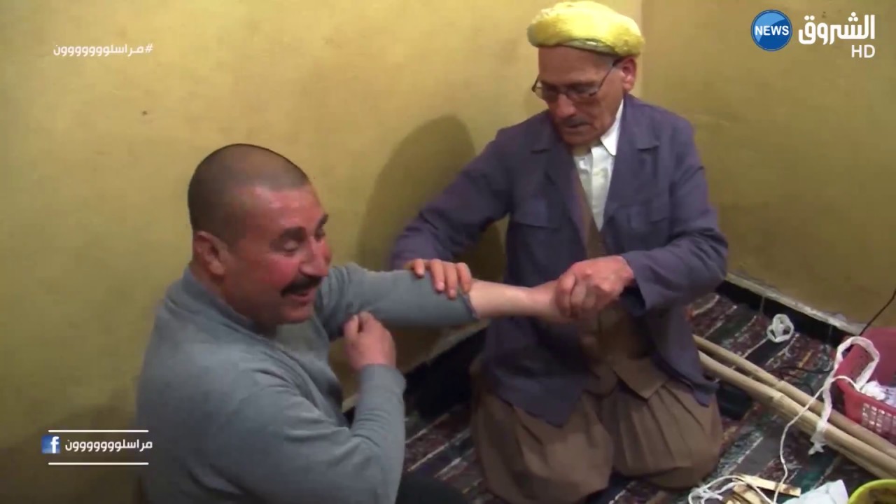 برنامج مراسلون : الحاج مختار بساعدي الحنة والقصبة والبيض لمعالجة أنواع الكسور بمعسكر