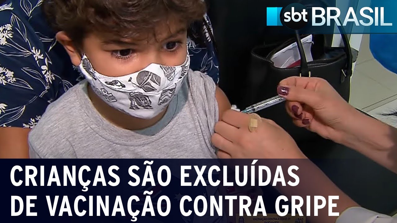 Saúde exclui crianças acima de 5 anos de vacinação contra gripe | SBT Brasil (16/03/22)