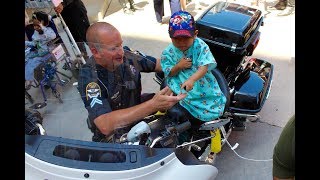 Omaha Police Visit Pediatric Patients - Nebraska Medicine